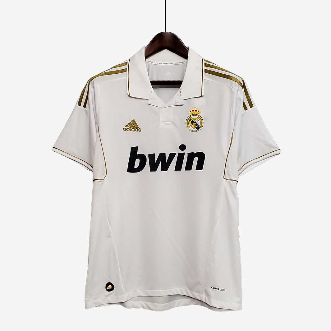 1-432 Real Madrid 2011/12 Home Jersey Retro Version - Image 1