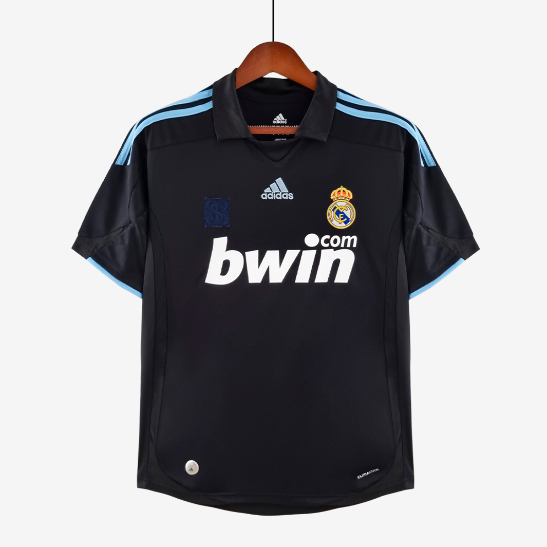 10-15 Real Madrid 2009/10 Away Jersey – Retro Version - Image 1