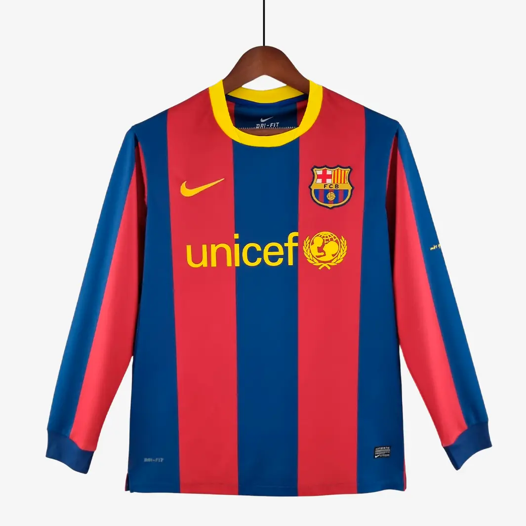 12 Barcelona 2010/11 Home Jersey Long Sleeve – Retro Version - Image 1