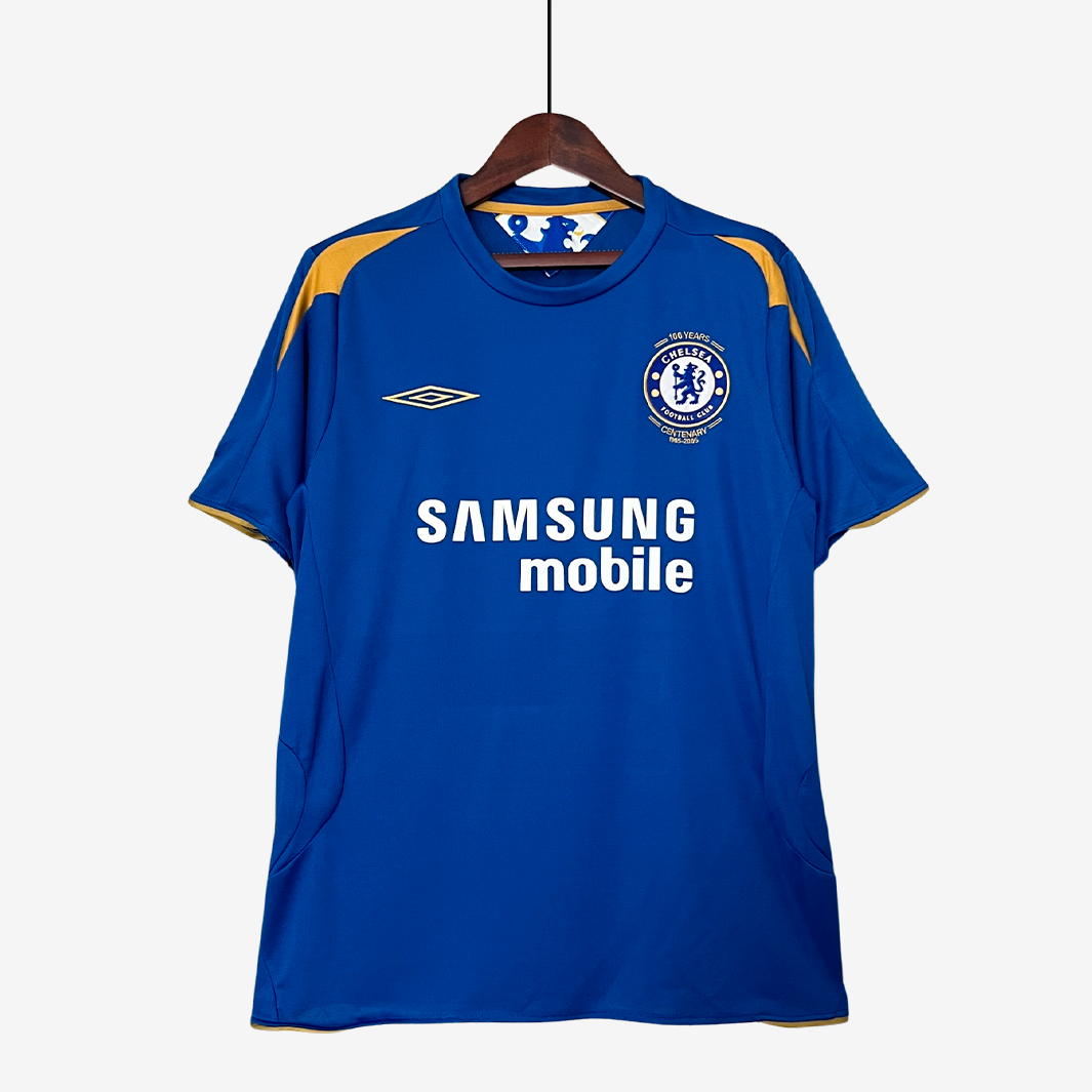7-258_7cb71218-403f-47b7-a705-3c7fbc52e20d Chelsea 2005/06 Home Jersey – Retro Version - Image 1