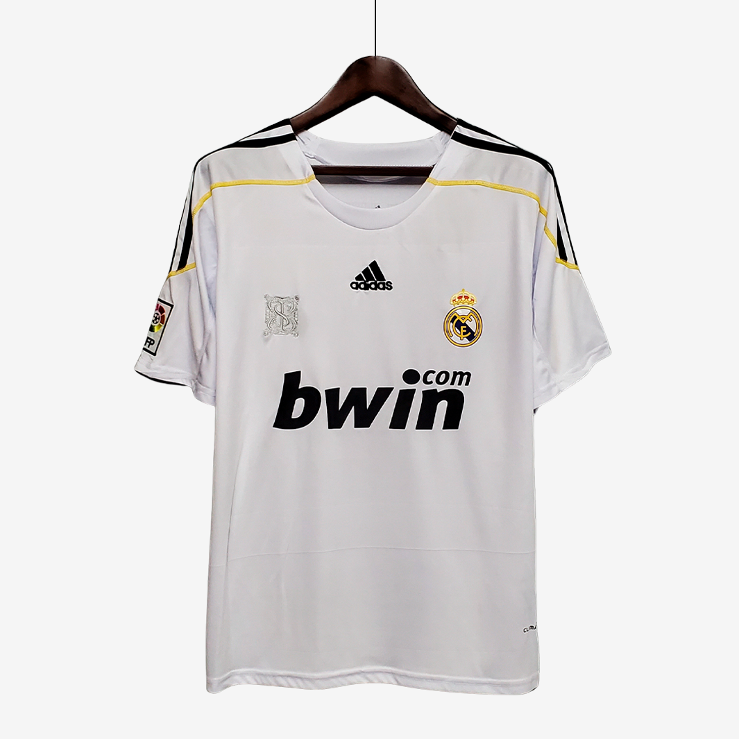 7-322 Real Madrid 2009/10 Home Jersey Retro Version - Image 1
