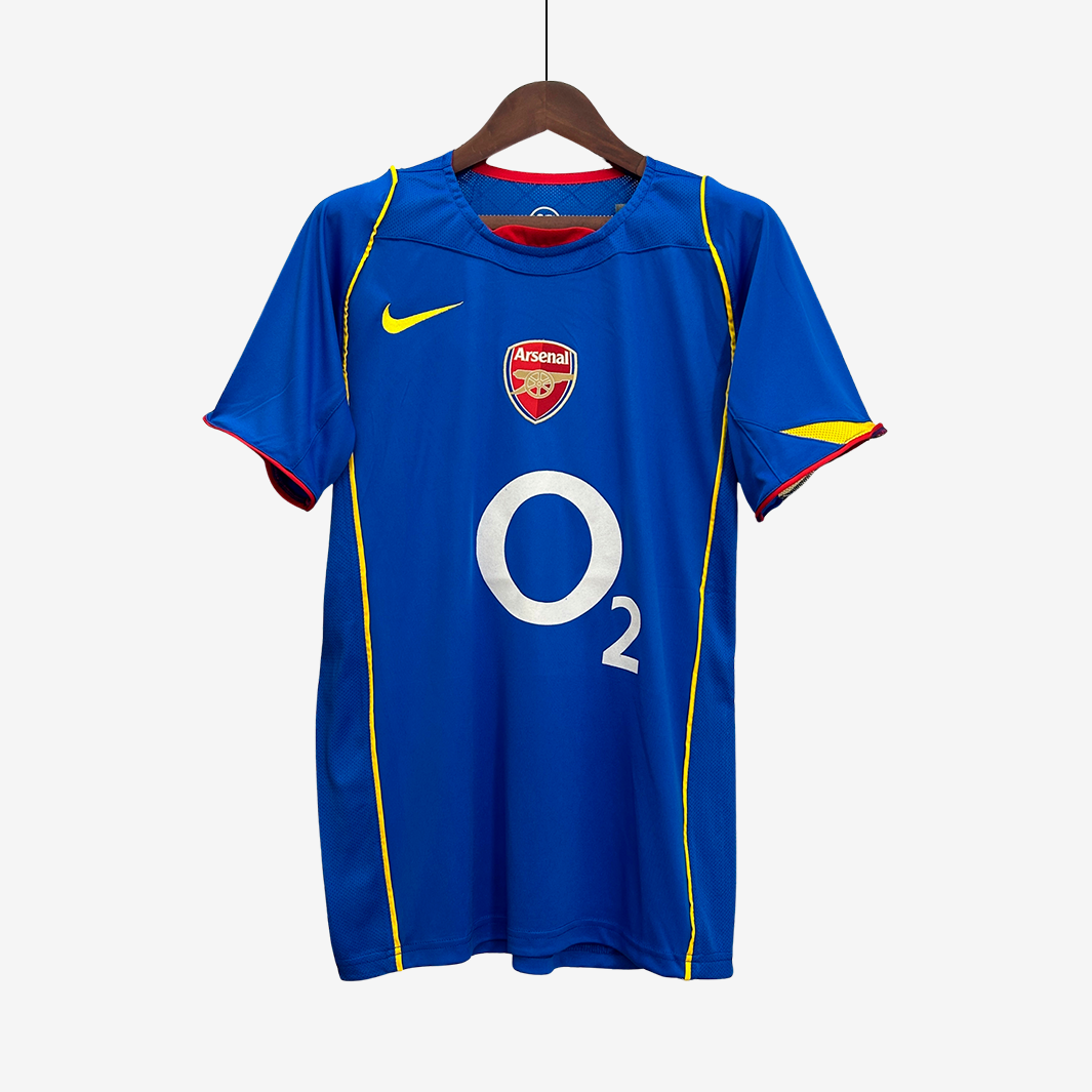 7-99_8812ee00-11f2-4161-8c29-4b3fb8392019 Arsenal 2004/05 Away Jersey – Retro Version - Image 1