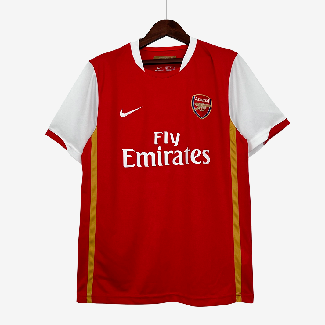 8-27 Arsenal 2006/08 Home Jersey – Retro Version - Image 1