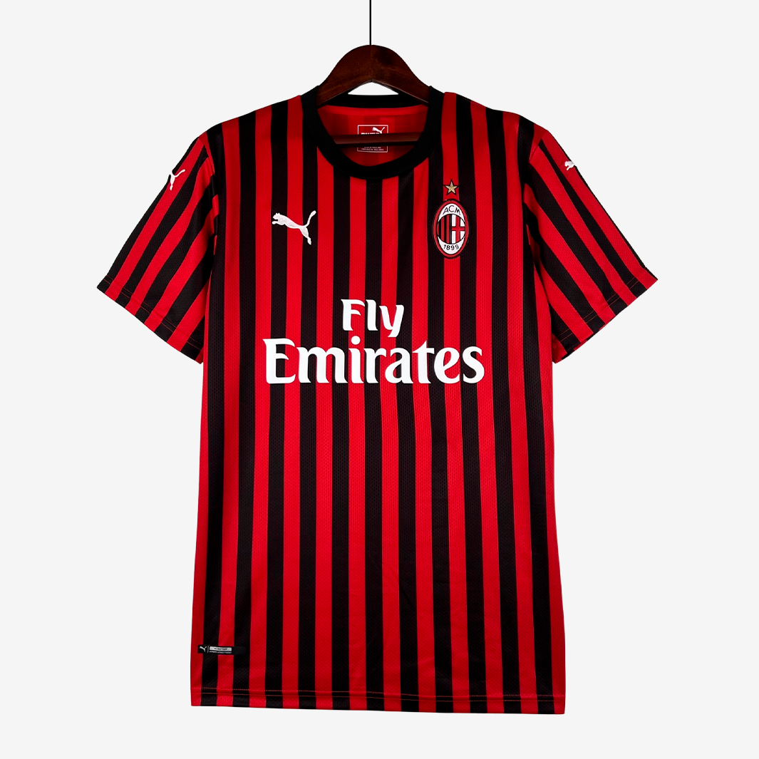 8-89_e90204f9-e5c3-4f14-89a9-8e926501bca6 AC Milan 2019/20 Home Jersey – Retro Version - Image 1