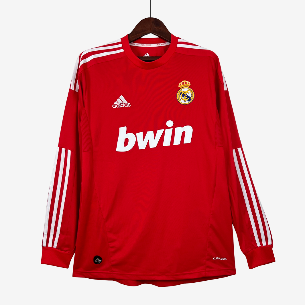 9-5 Real Madrid 2011/12 Third Jersey Long Sleeve – Retro Version - Image 1