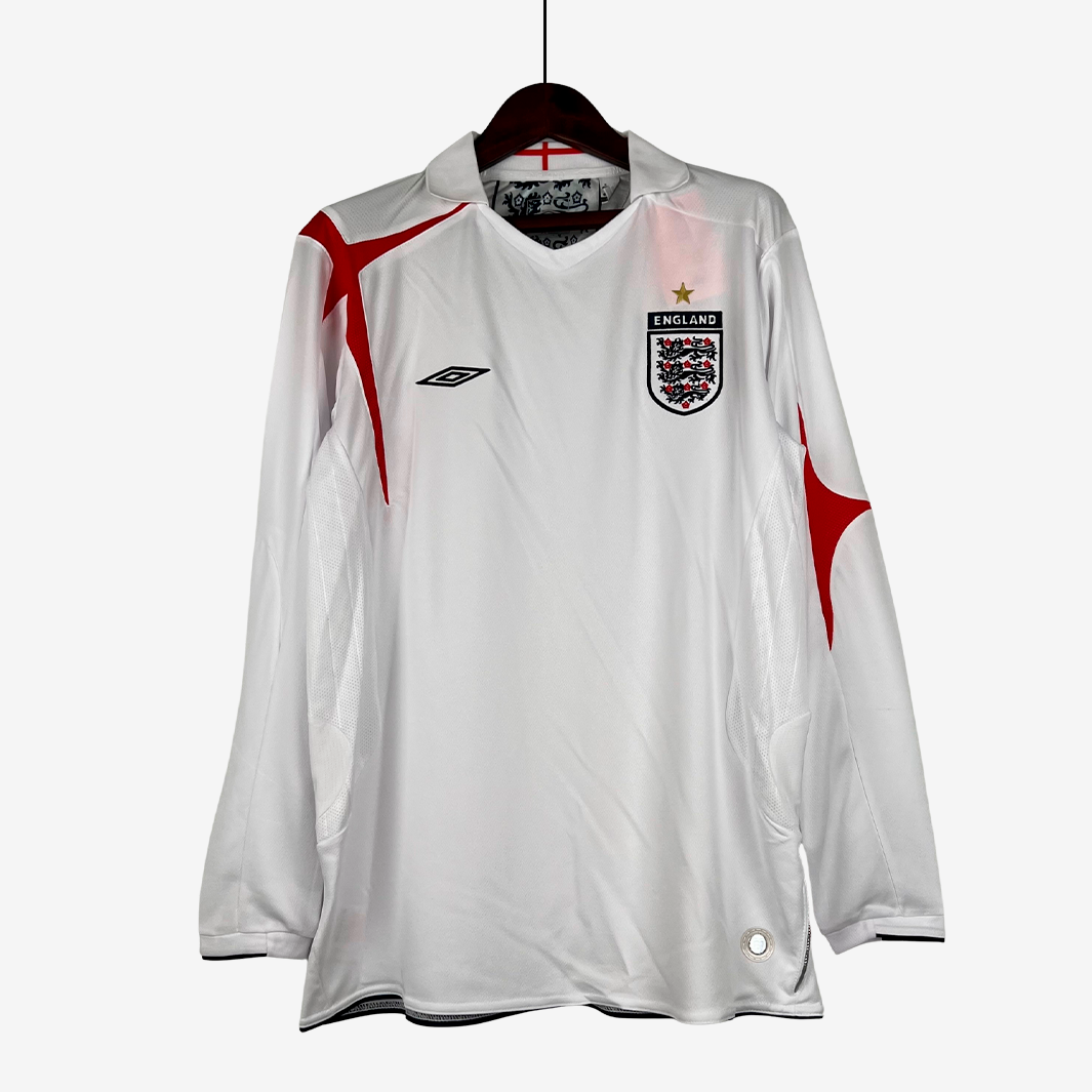 9 England 2006 Home Jersey Long Sleeve – Retro Version - Image 1