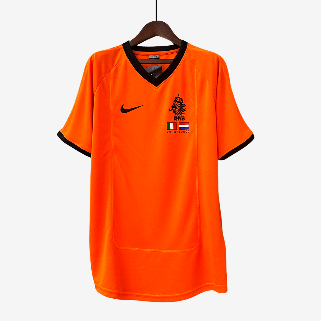 7-114_4d5cda65-dfda-47d0-9407-8408199861c4 Netherlands 2000 Home Jersey – Retro Version - Image 1