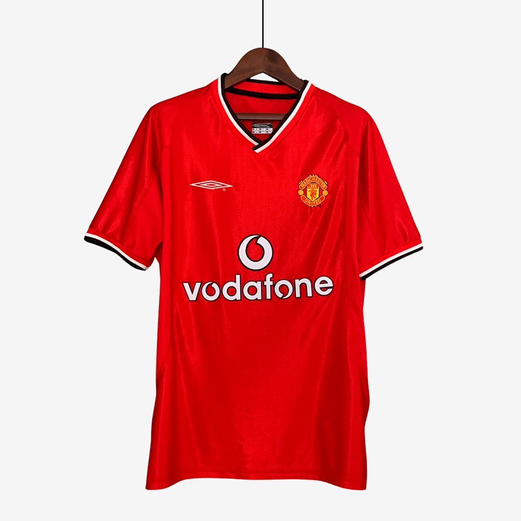 7-272_97d407f8-c0e8-4953-ae53-96be0e203b82 Manchester United 2000/02 Home Jersey – Retro Version - Image 1