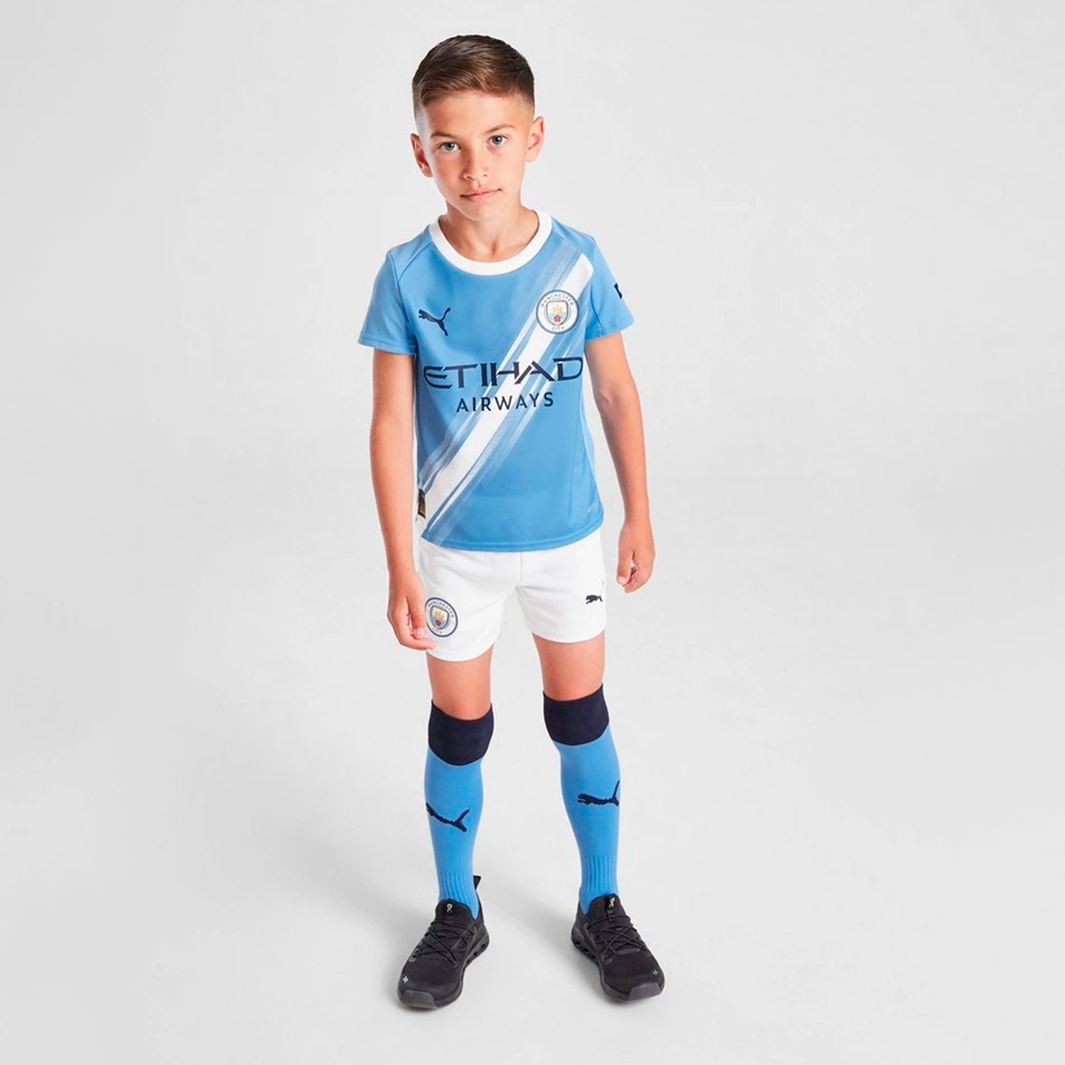 khjgcx Manchester City 2025/26 Home Kids Kit - Image 1