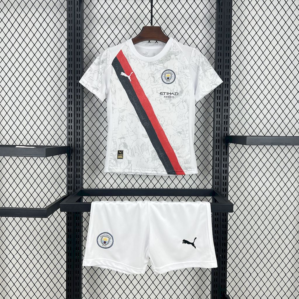 Manchester City 2025/26 Away Kids Kit - Image 1