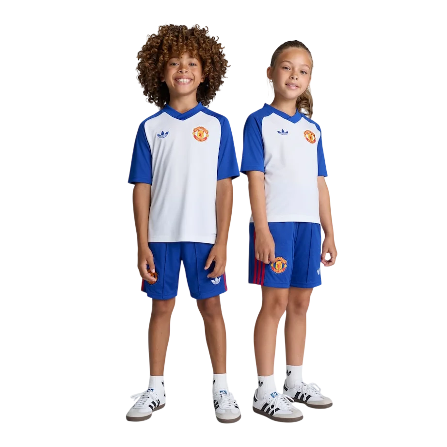 kl0tonjvcqgwry40zyez Manchester United 2026/27 Away Pre-Match Jersey – Kids - Image 1