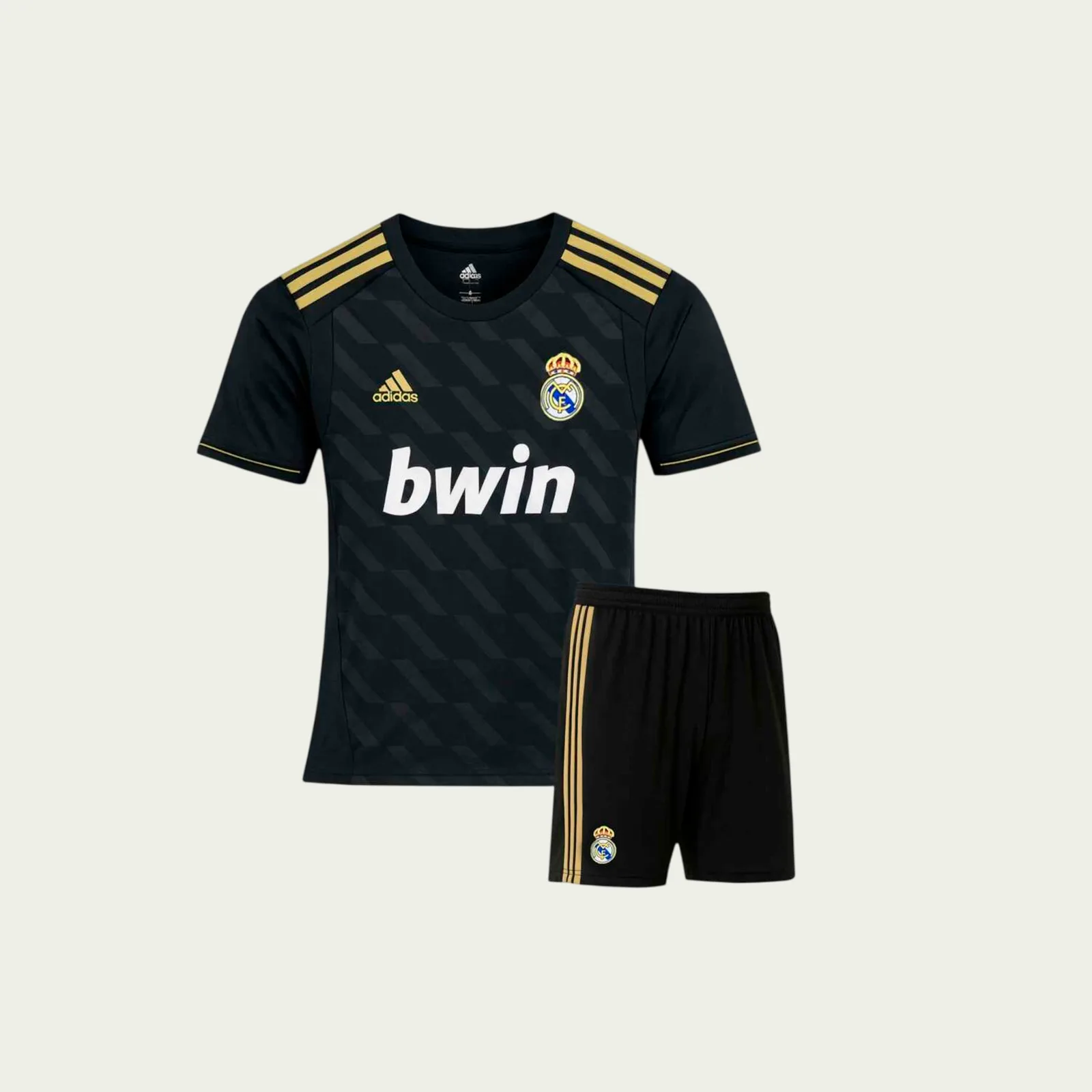 q84q8rw6mngfp0eoxcdy Real Madrid 2011/12 Away Jersey Kids Kit - Retro Version - Image 1
